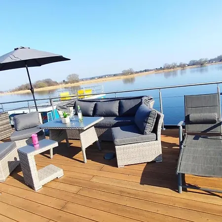 Hausboot Maris In