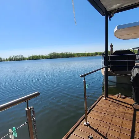 Hausboot Maris In Botel Zehdenick