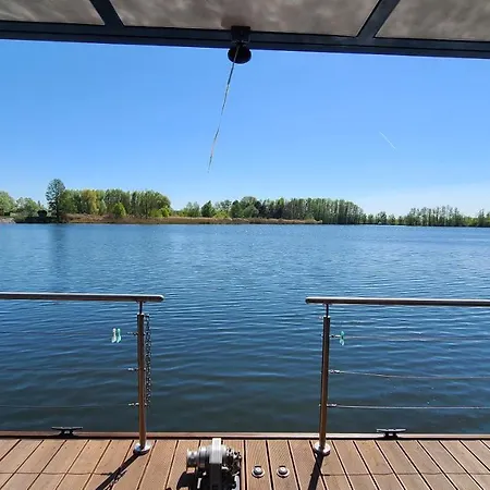 Hausboot Maris In Botel
